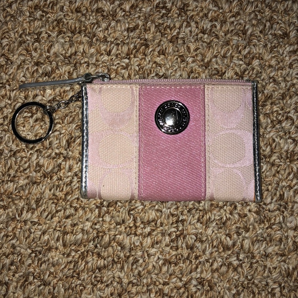 adorable Coach keychain coin wallet